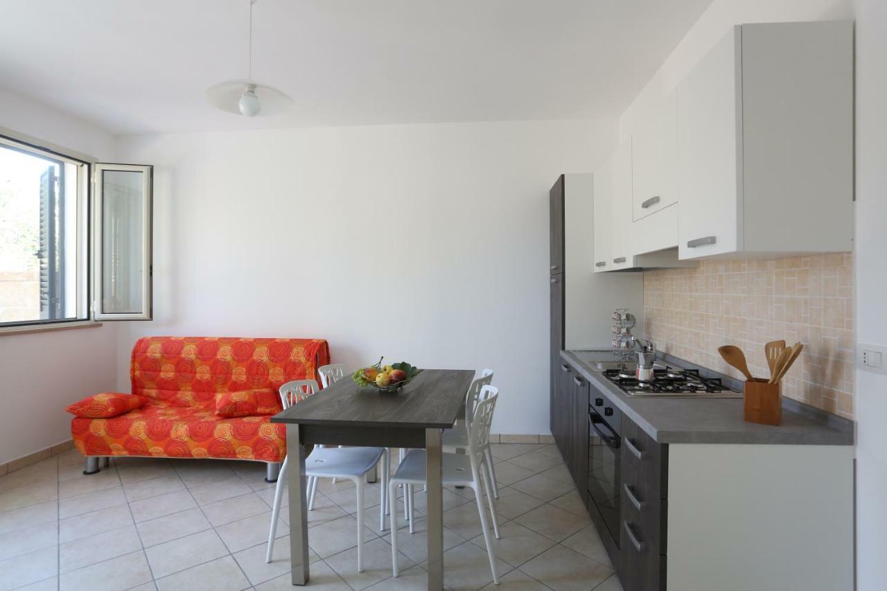 Il Giardino Degli Aromi Bed & Breakfast Cerfignano Exterior photo