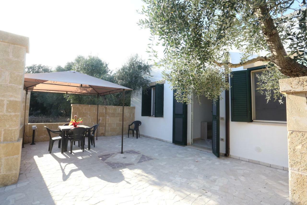 Il Giardino Degli Aromi Bed & Breakfast Cerfignano Exterior photo